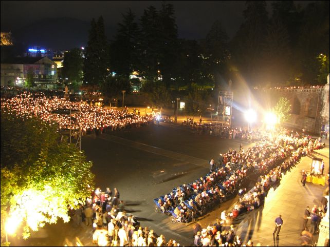 22-nocna procesija